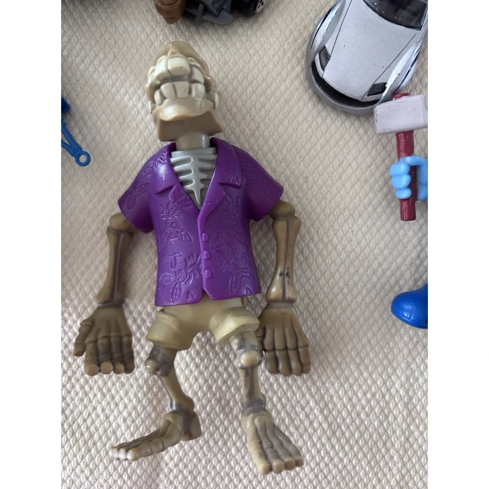 vintage toy collectors here‎ is a lot that has a little bit of everything 3475